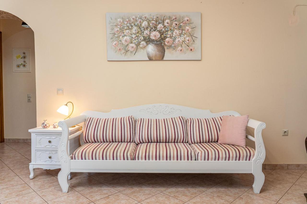 Artemis Superb 2 Bedroom Apartment 700 M Away From The Beach Minia Exteriér fotografie